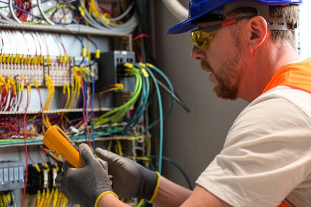 Best Circuit Breaker Repair  in Petersburg, IN